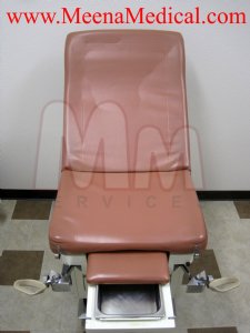 UMF Power Hi-Lo Exam Table w/ Footswitch