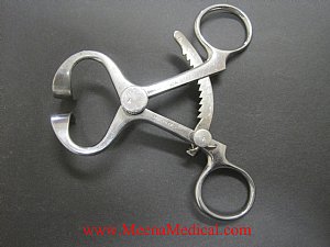 Hu-Friedy Mouth Retractor