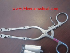 Cloward Double Hinge Retractor Short Tip w/ 3 Retractor Blade sets
