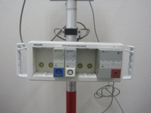 HP Philips Viridia 24/26 Patient Monitor 