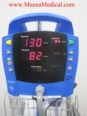 GE Dinamap Procare Auscultatory 100 Vital Signs Monitor W / Printer